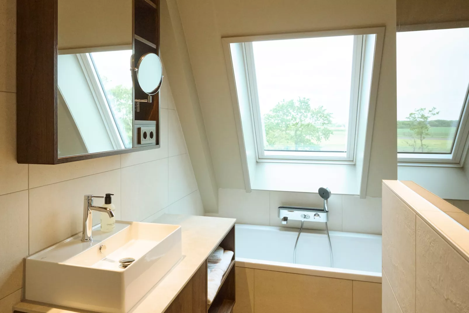 Droomsuites Texel - 6 persoons apartement - Badezimmer