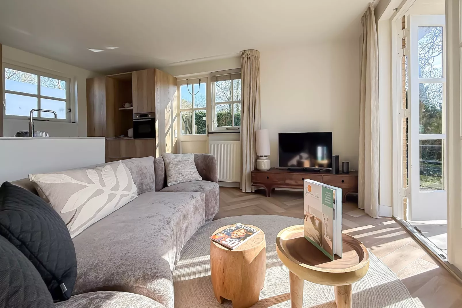 Zon aan den Hoef - Living room