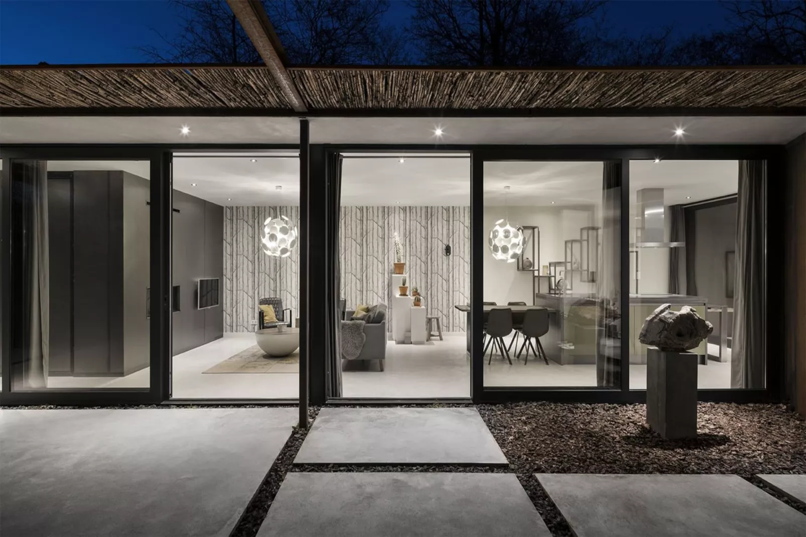 Stalen Boshuis - Exterior in summer