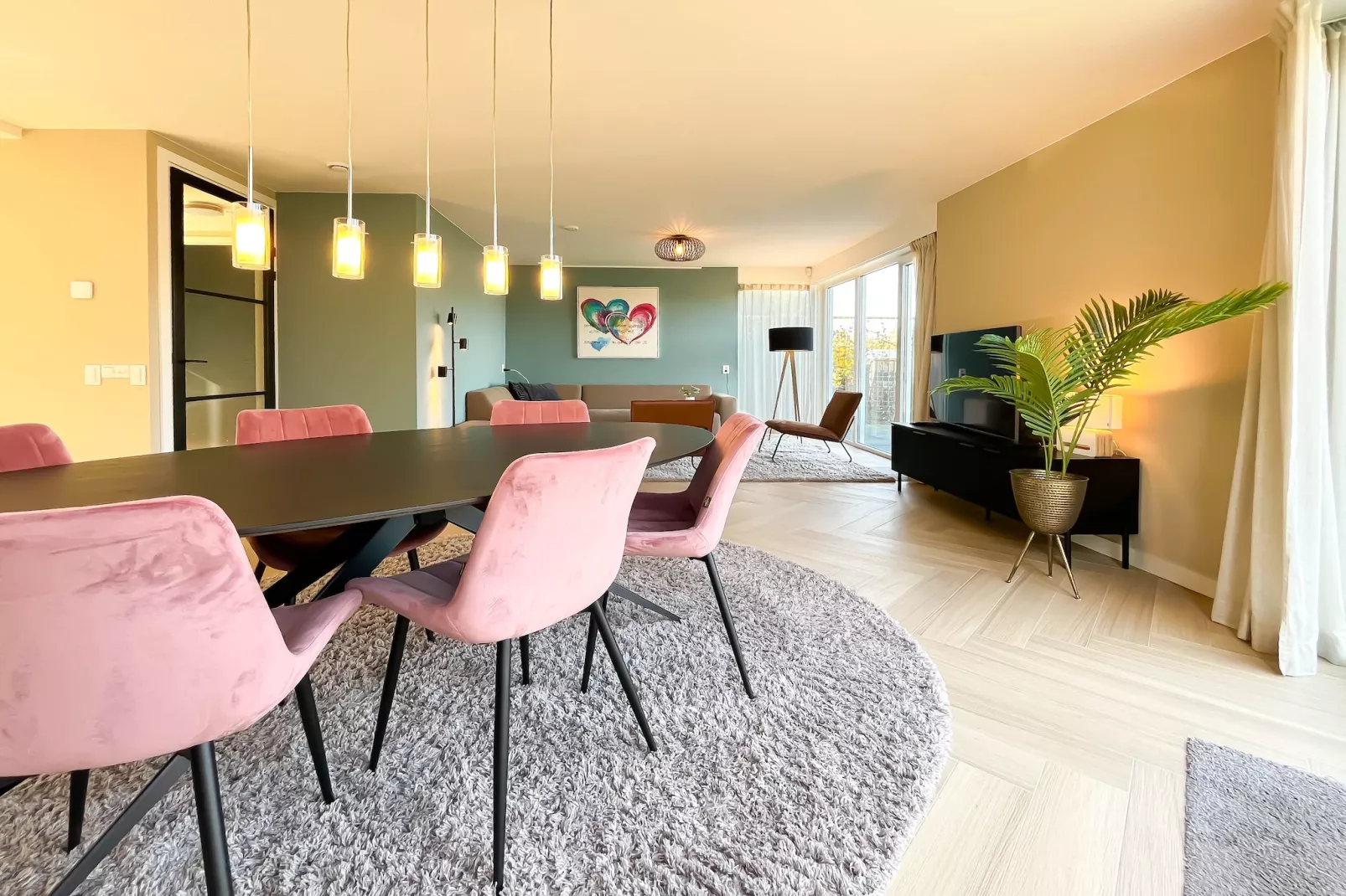 Holiday home Torenvalk - Dining room