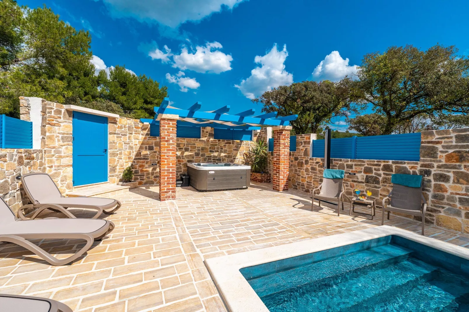 Dalmatian house Sukosan - Swimming pool