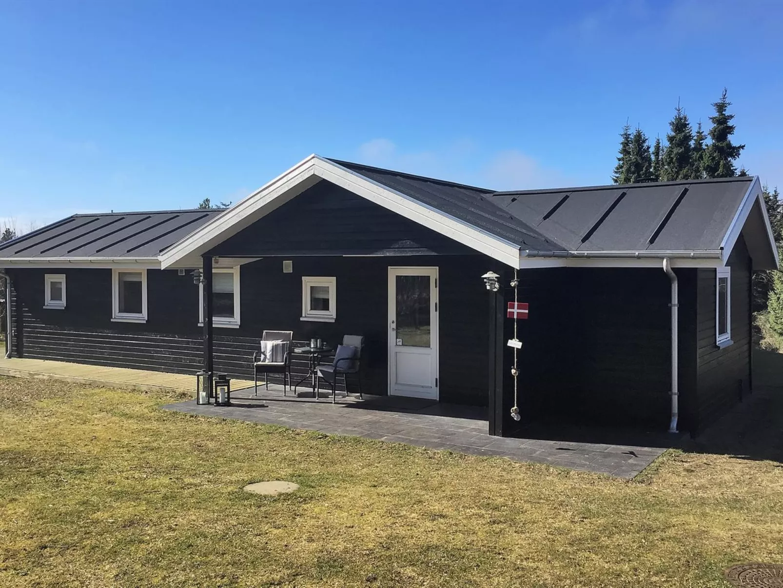 "Bylgja" - 1.7km from the sea - Outside