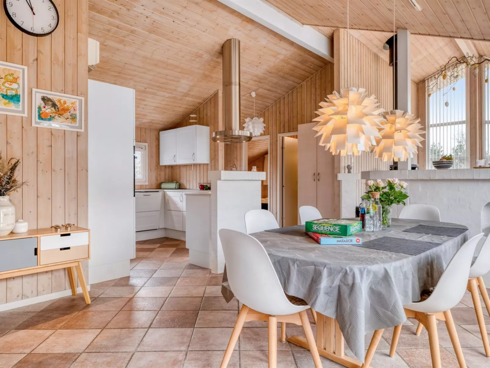 "Gunborg" - 2.5km from the sea - Drinnen