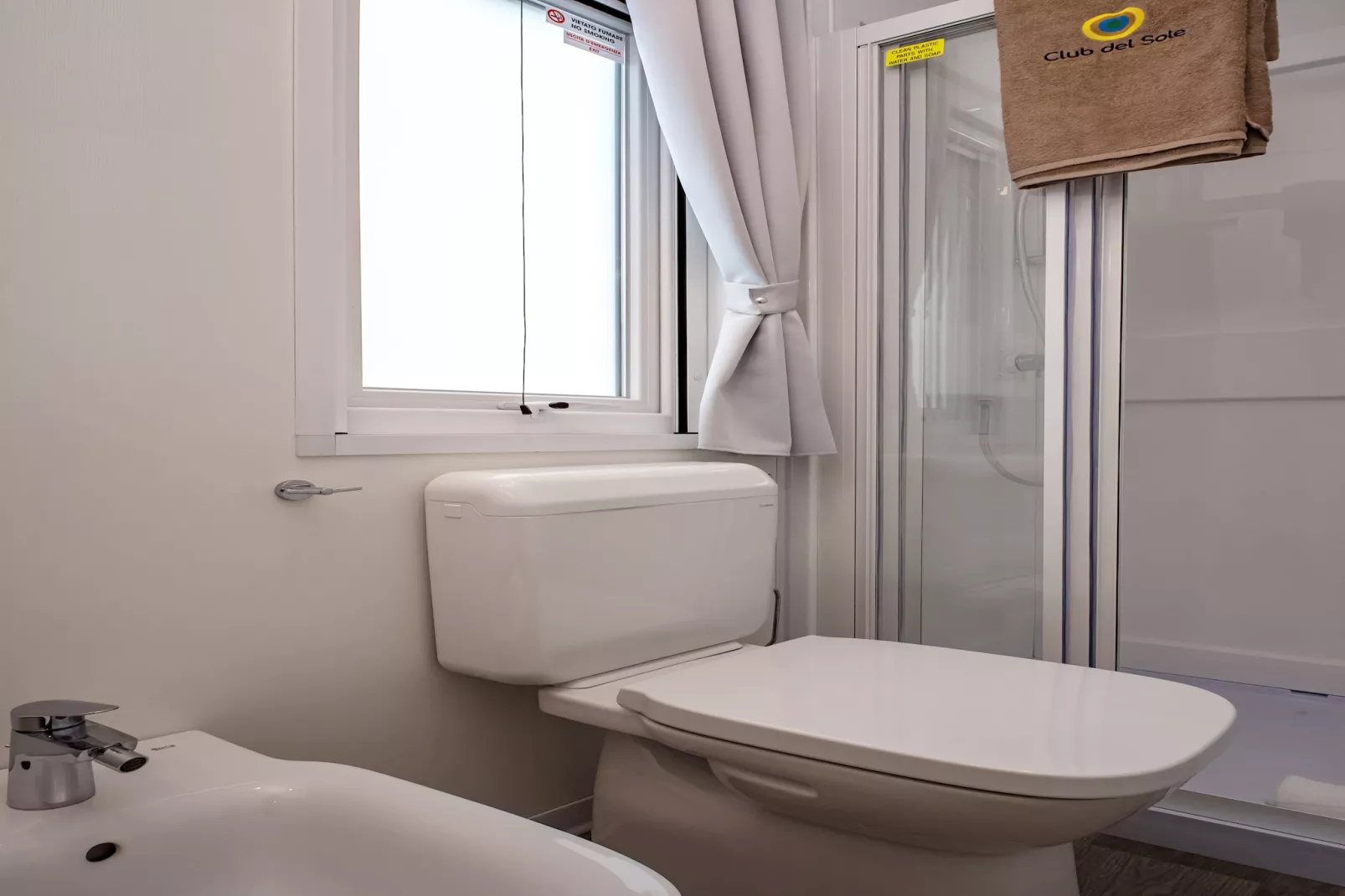 Club del Sole Tenuta Primero Grado Family Collection - LODGE SUPERIOR FAMILY - Badezimmer