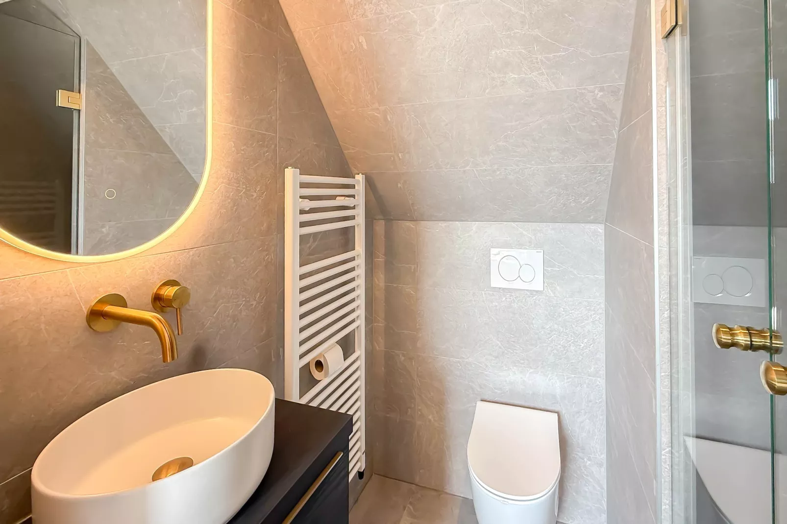 La Chatelaine 2 - Badezimmer