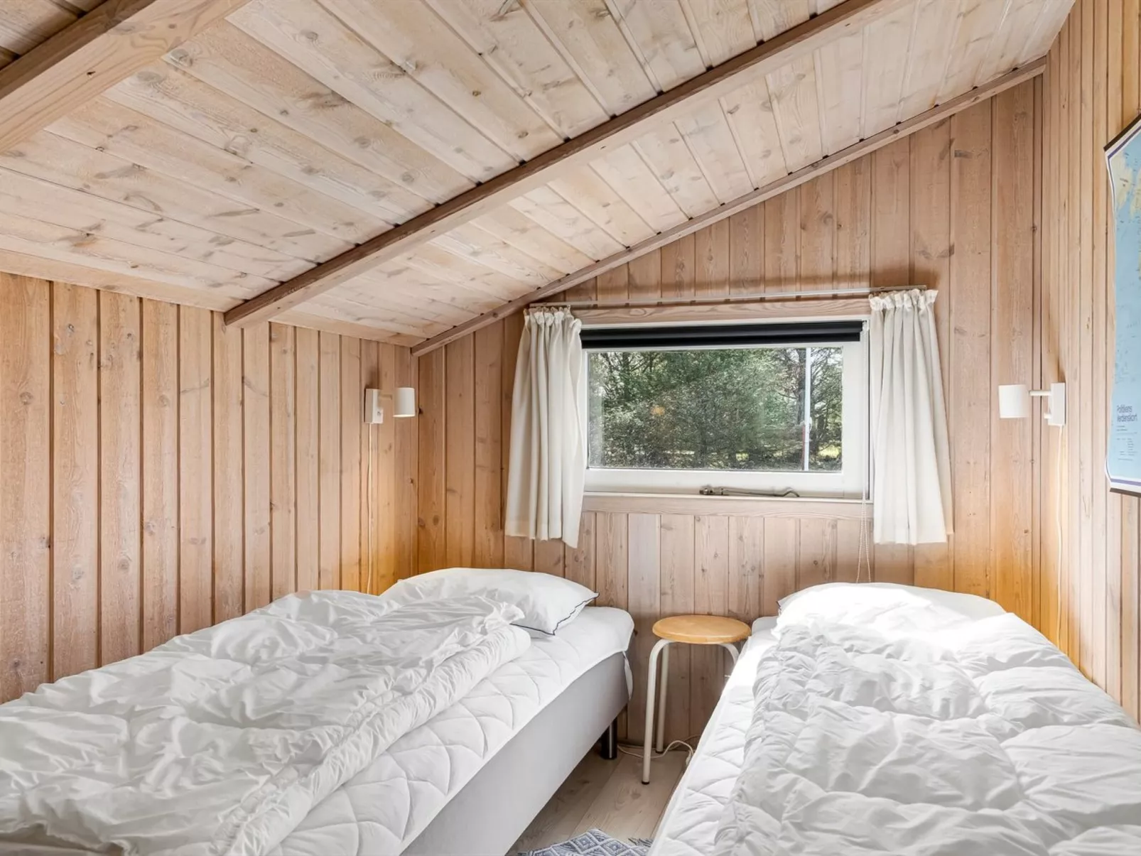 "Akka" - 2km from the sea - Drinnen