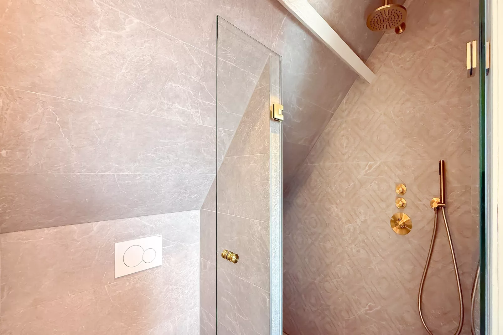 La Chatelaine 2 - Badezimmer