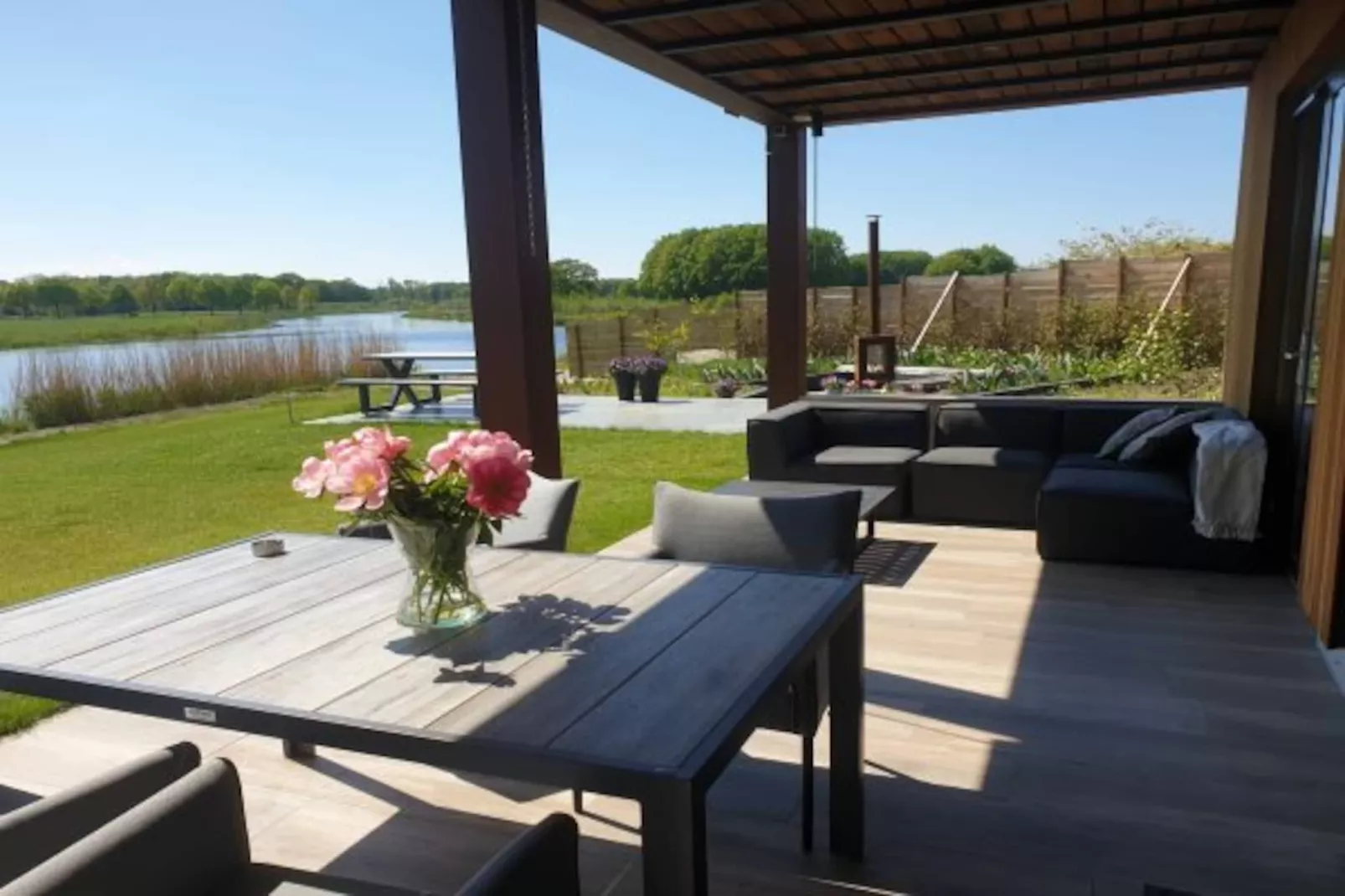 Wellness at the Vecht - Ground floor - Terrasse / balcon