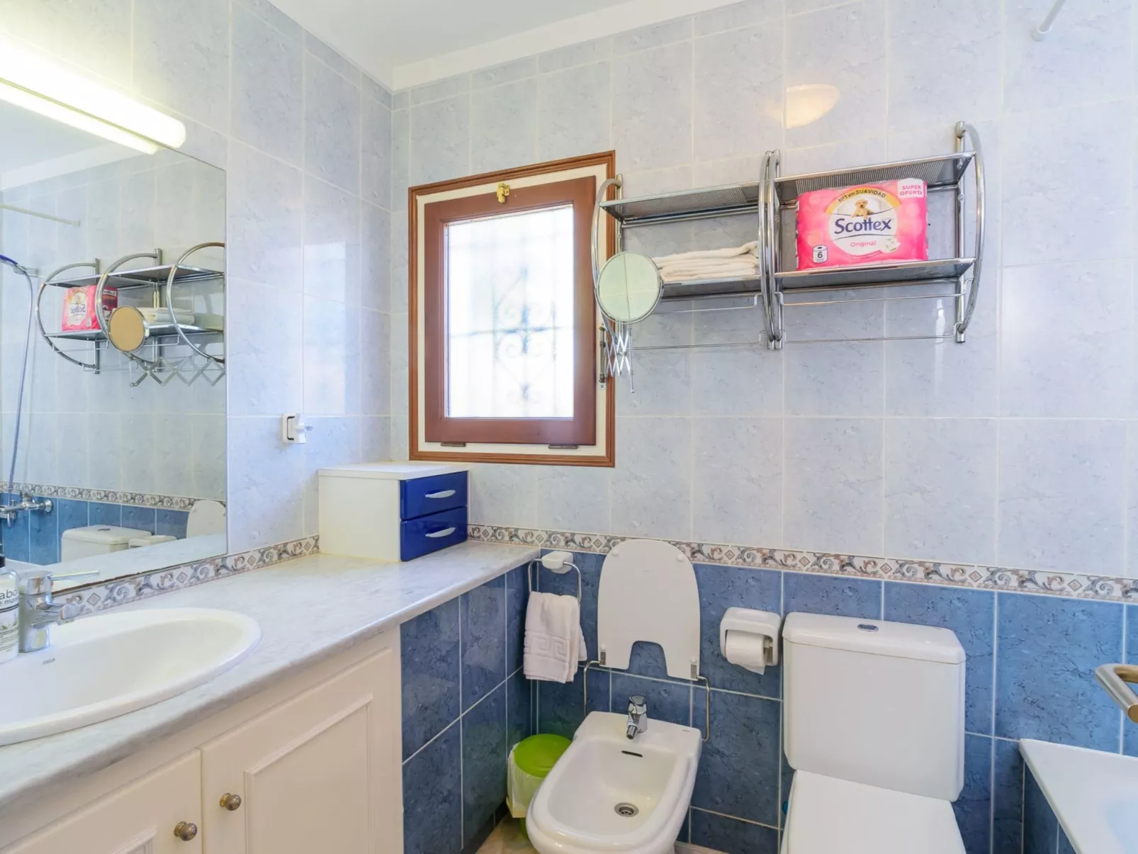 1270836 Briu - Image-tags.info