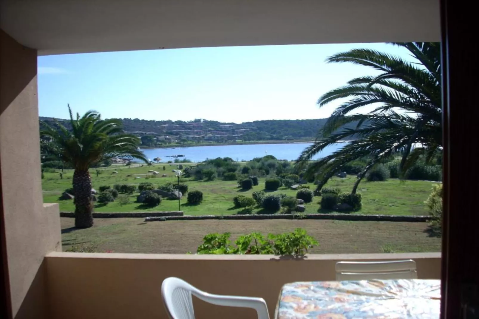 Residence Porto Coda Cavallo - STUDIO - Vue d'été