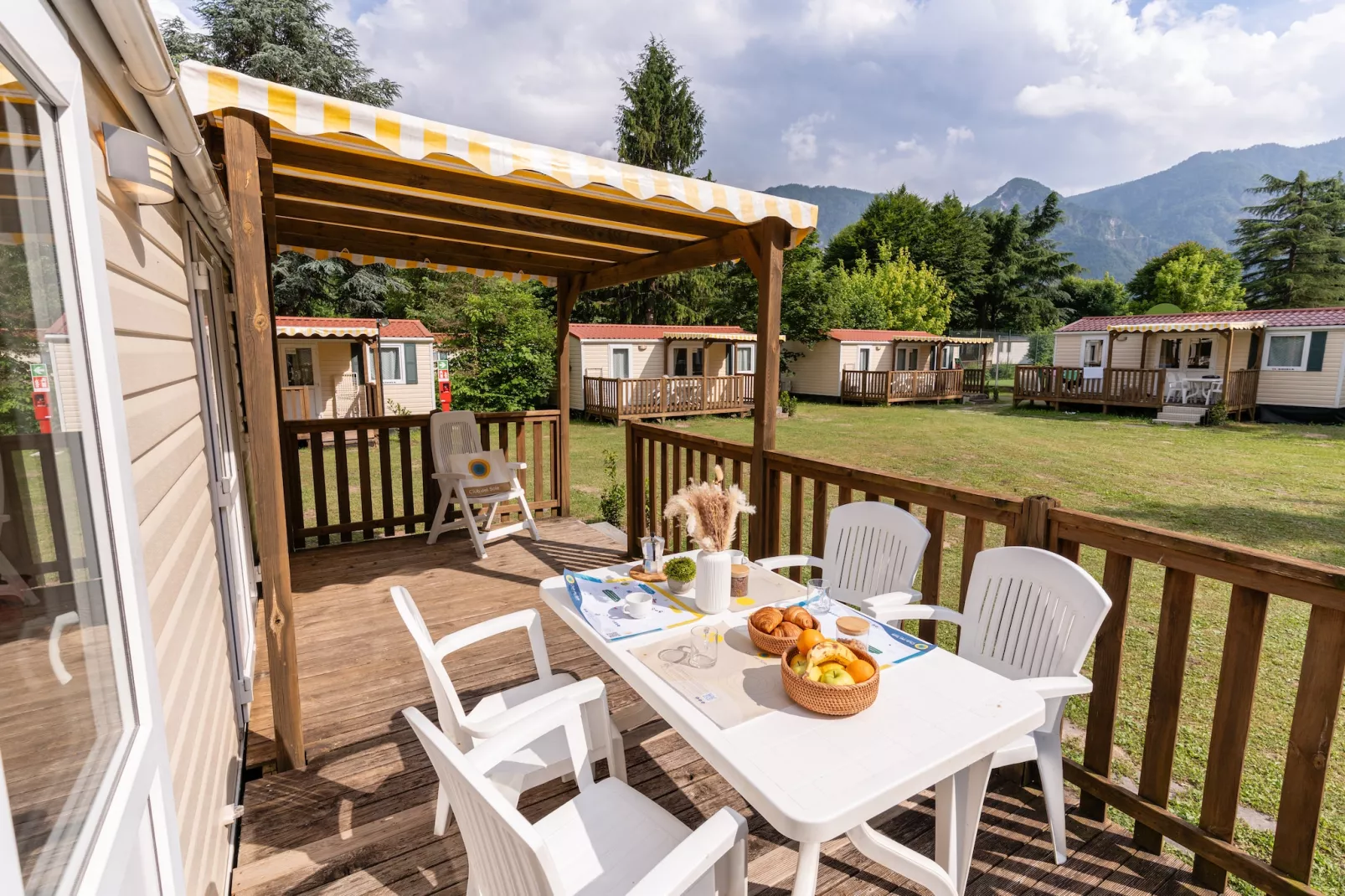 Due Laghi Levico Family Collection - LODGE MAXI - Terrasse / balcon