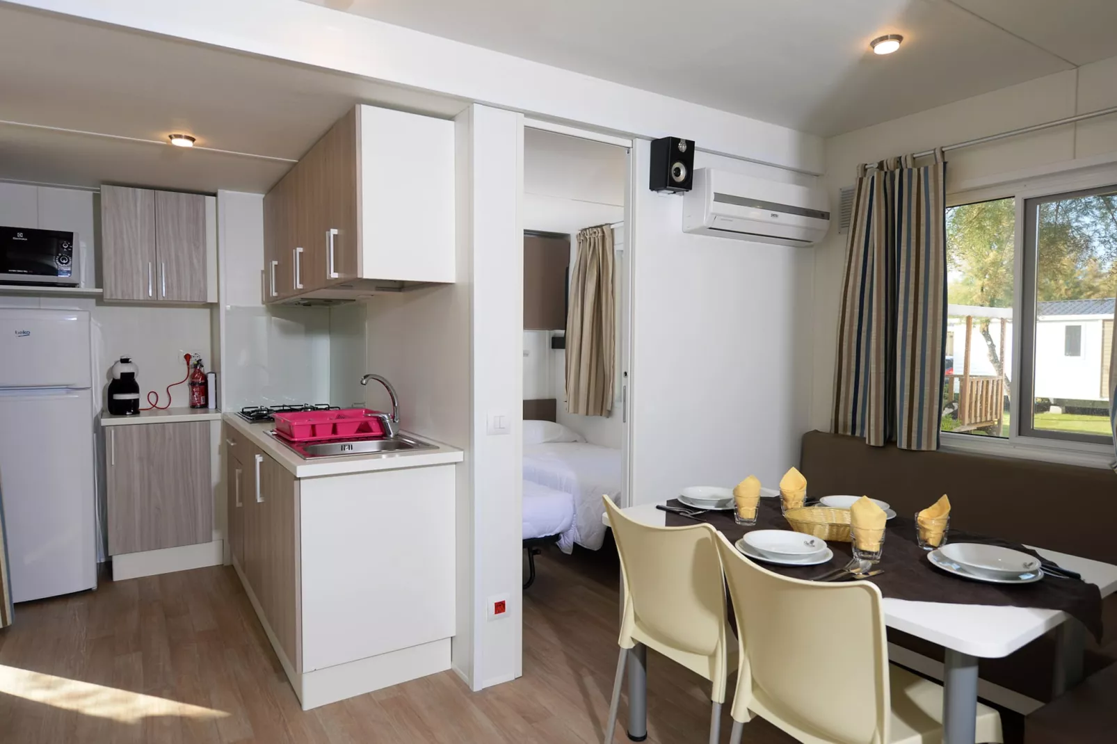 VIGNA SUL MAR FAMILY COLLECTION - LODGE DELUXE - Kitchen