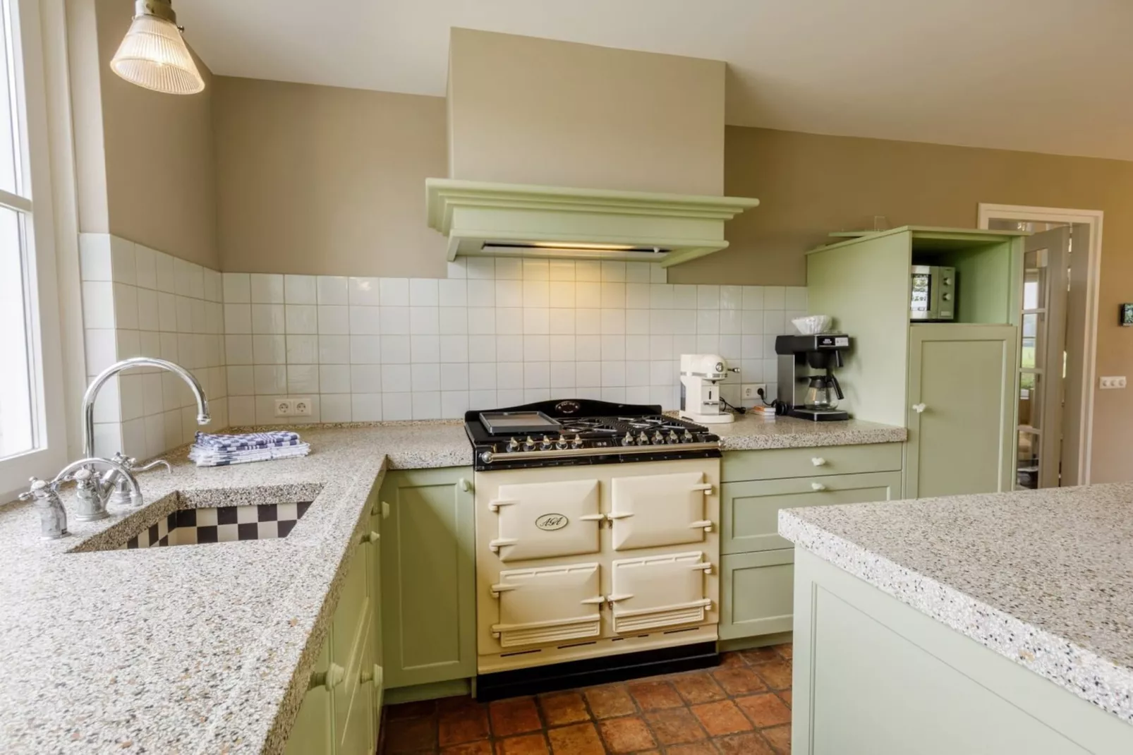 Landhuis Aalten - Kitchen