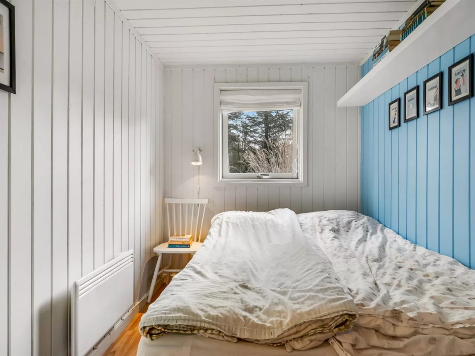 "Bylgja" - 1.7km from the sea - Inside