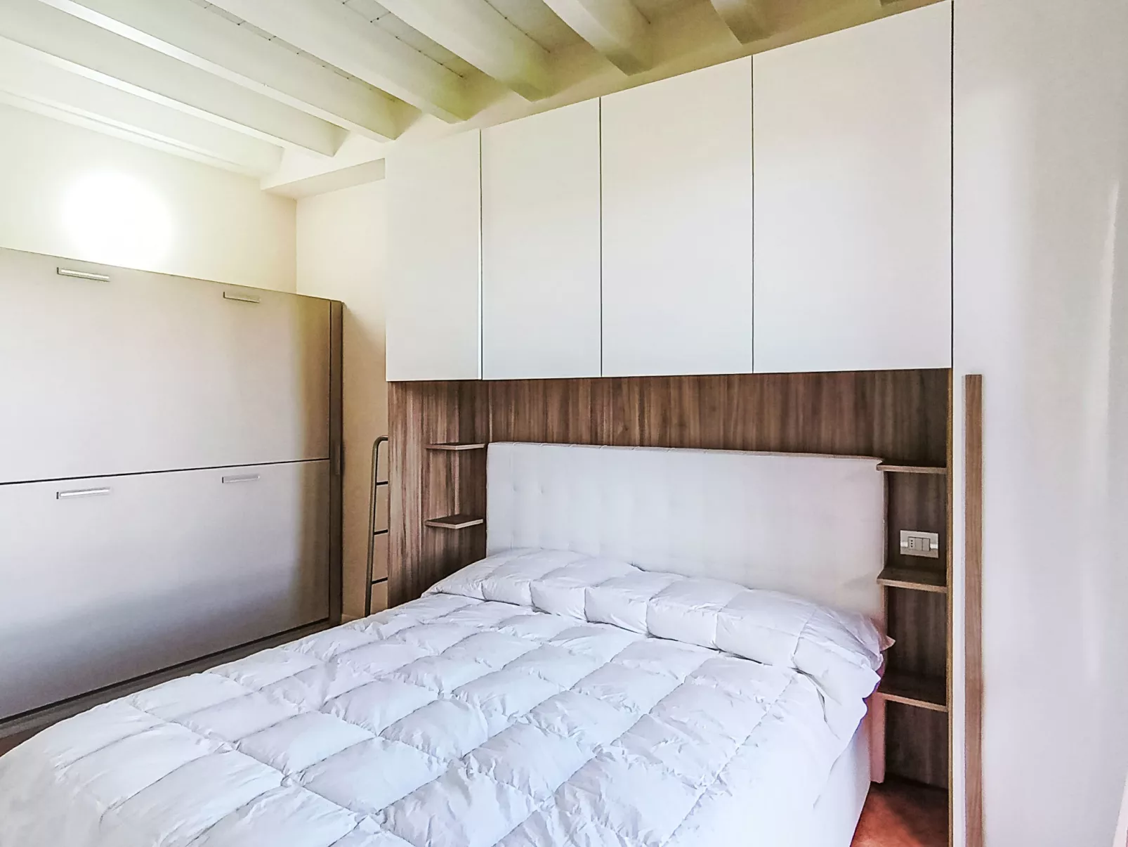 Parma House - Inside