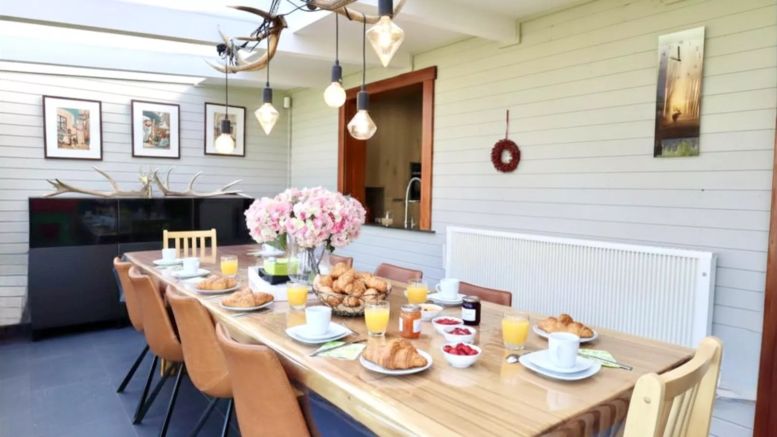 Myrabelle - Dining room