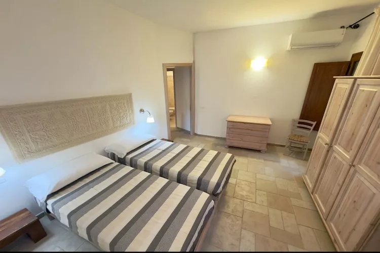 Res Abbaechelu Santa Margherita Trilo - Bedroom