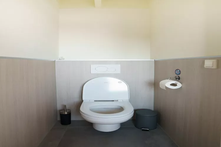 Houseboat Meerzicht - Bathroom