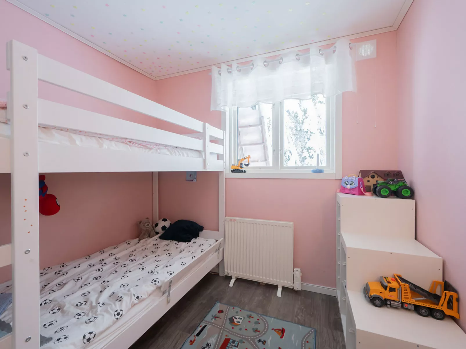 Paradislyckan - Drinnen