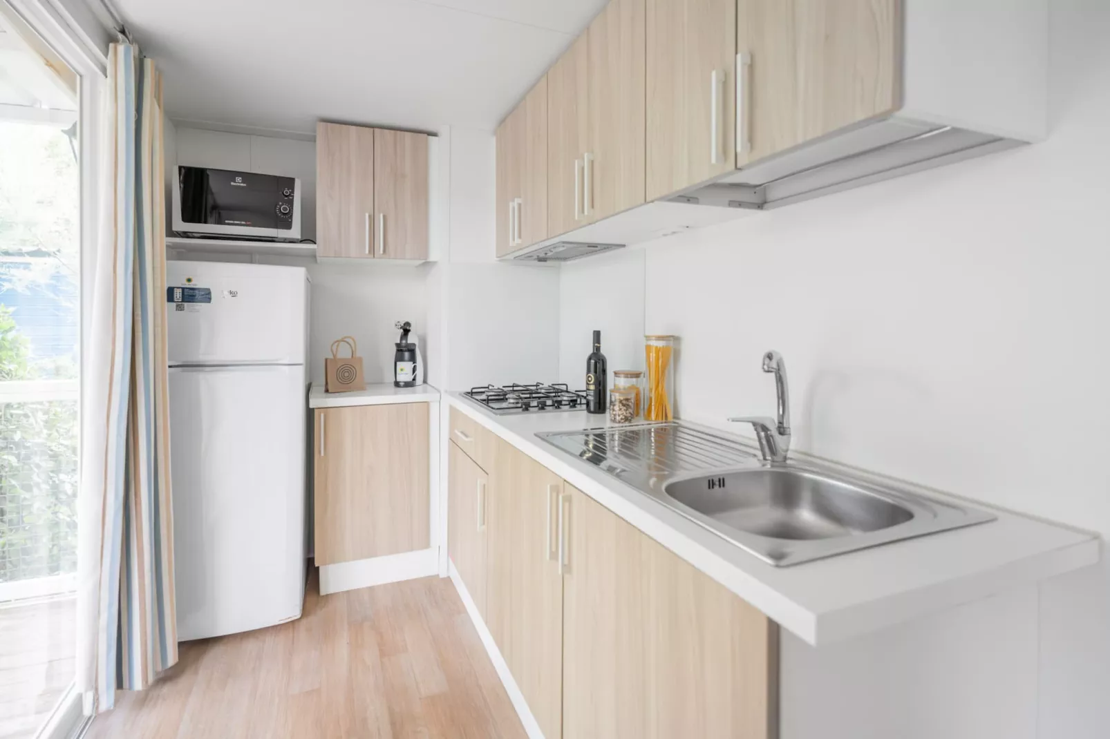 VIGNA SUL MAR FAMILY COLLECTION - LODGE DELUXE - Kitchen