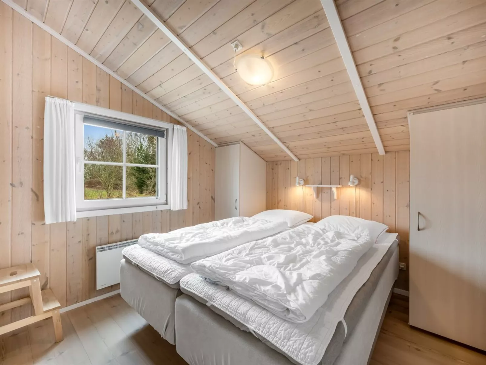 "Tinka" - 1.2km to the fjord - Dedans