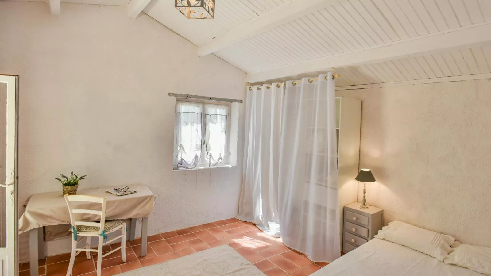 Gite la Bergerie - Bedroom
