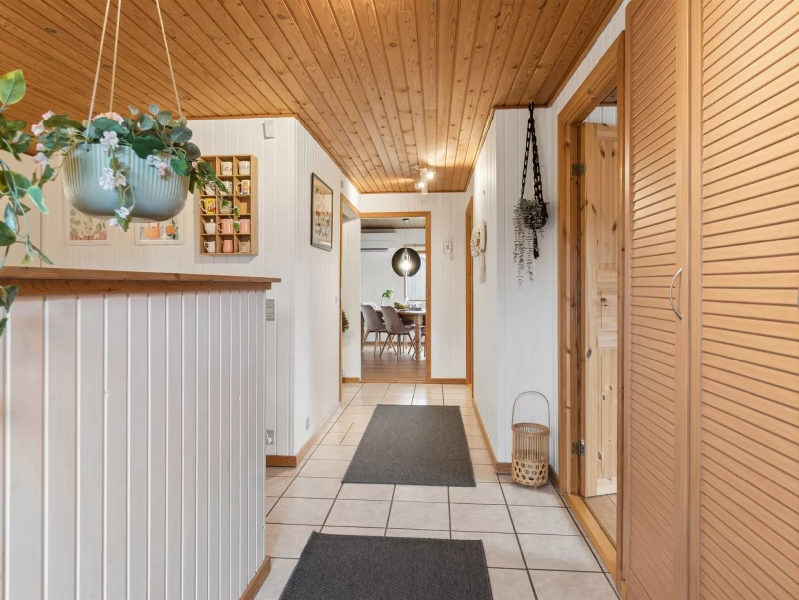 "Ansberga" - 3.2km to the fjord - Dedans