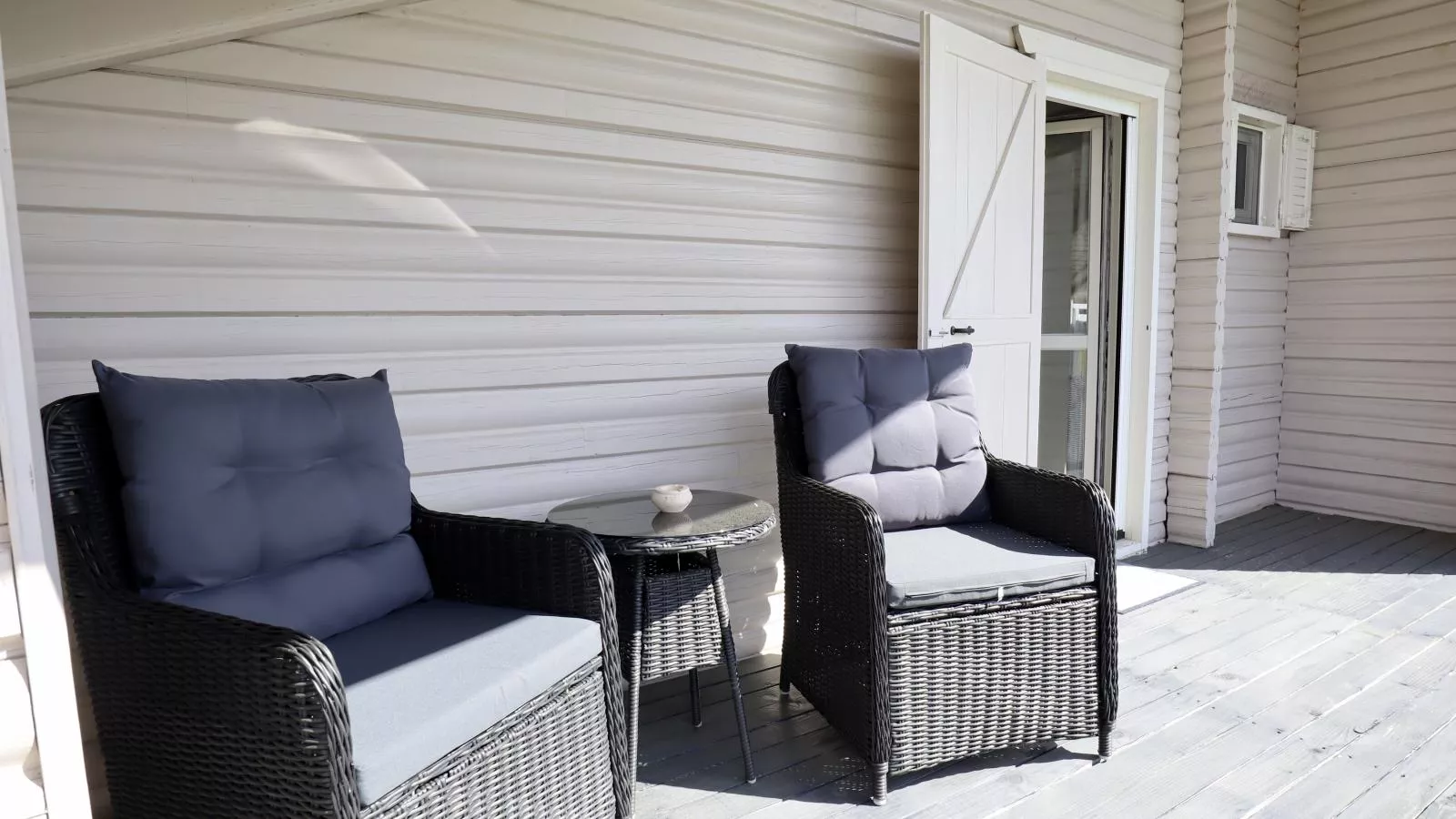 Myrabelle - Terrace balcony