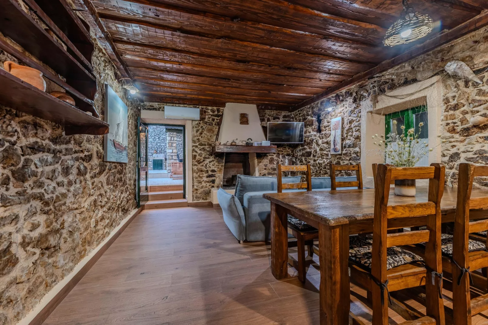 Dalmatian house Sukosan - Dining room