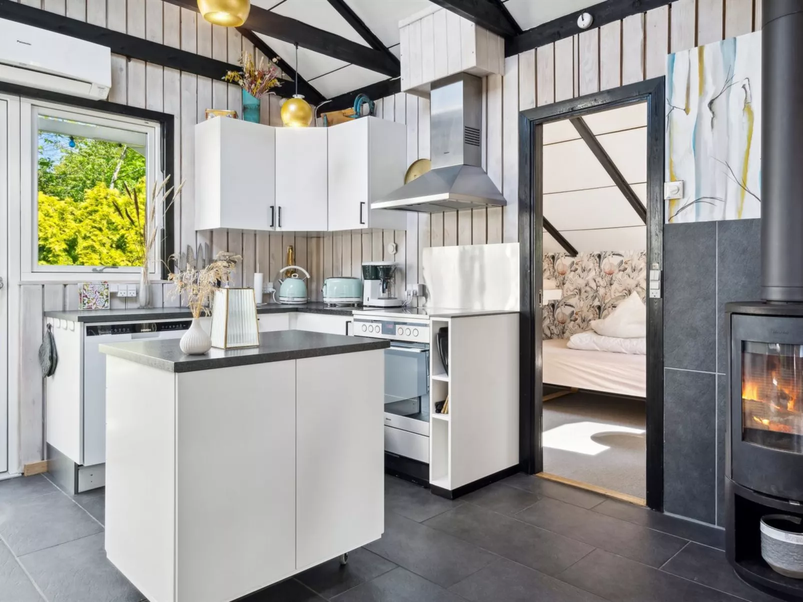 "Kolja" - 525m from the sea - Inside