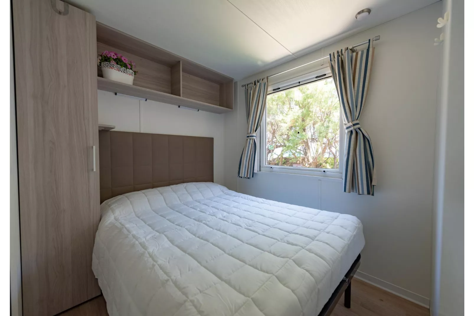 Stork Family Collection - LODGE DELUXE FAMILY max cap 6 pax - Schlafzimmer