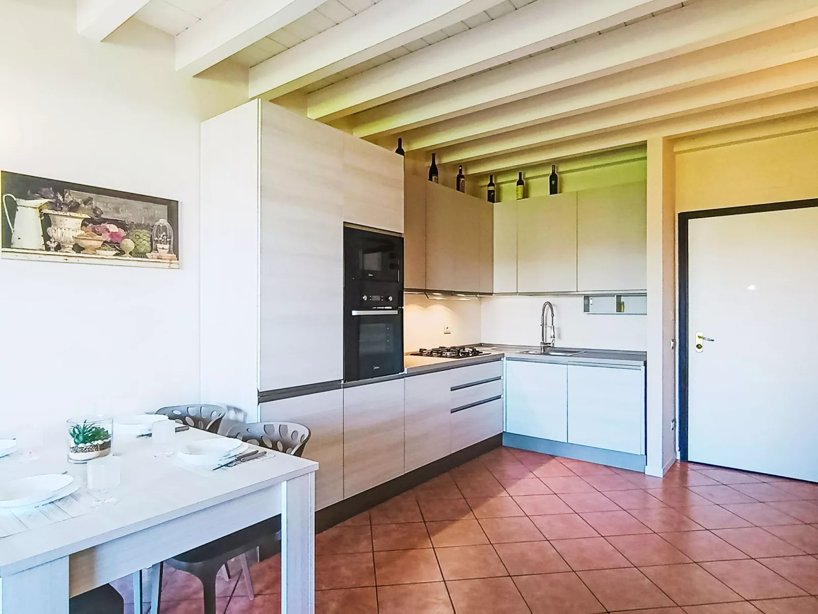 Parma House - Inside