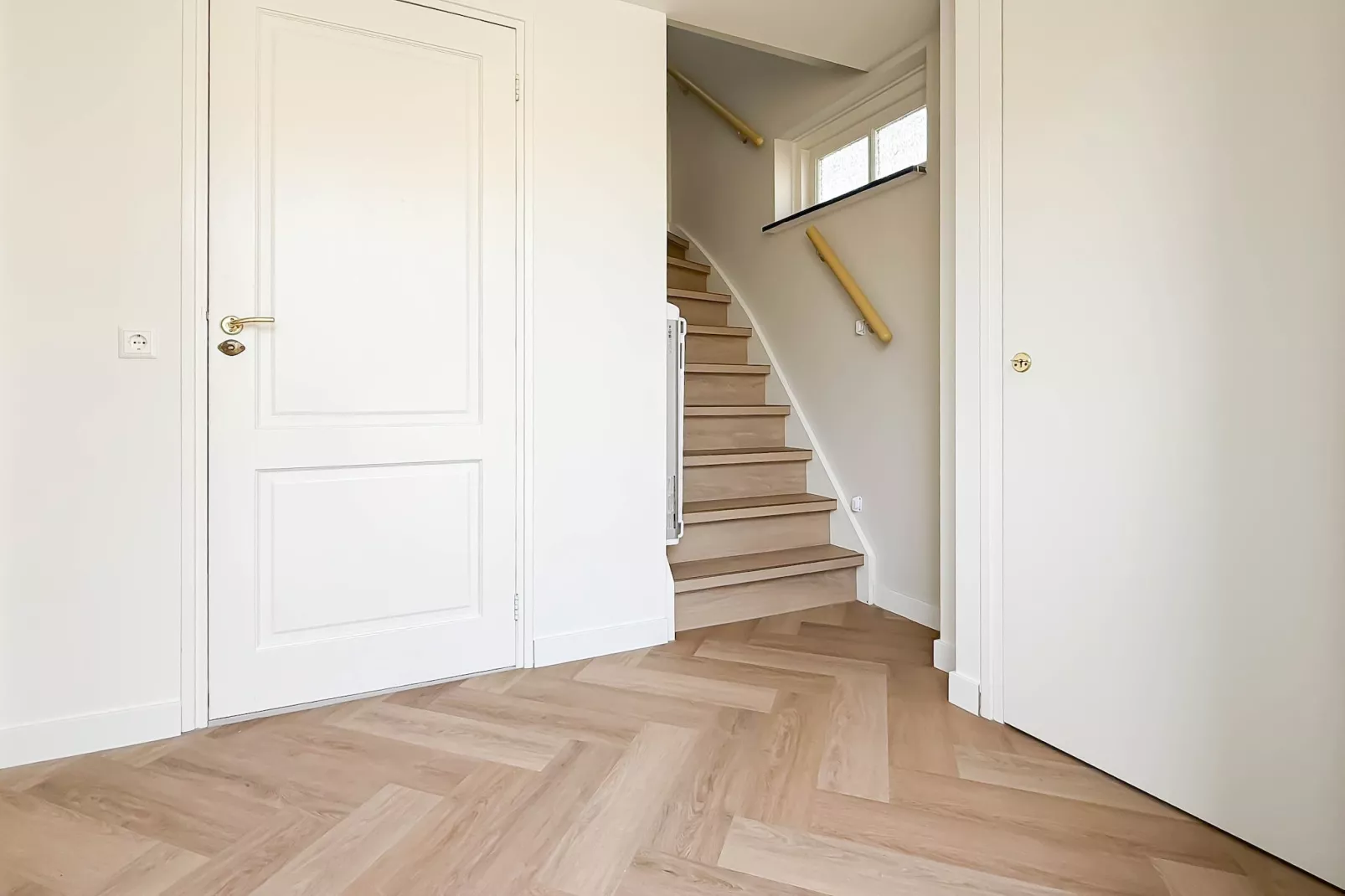 Zon aan den Hoef - Landing