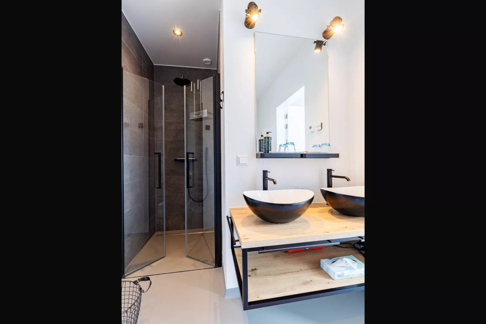 Penthouse at the beach - with balcony | No. 26 - 2 Pers.  | Vista Maris - Bathroom