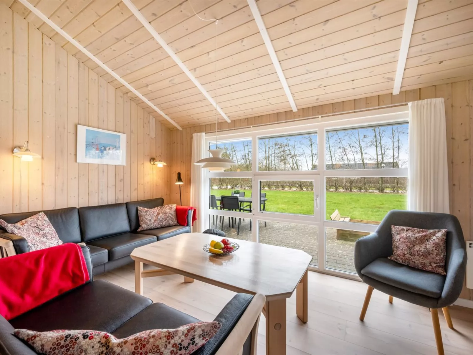 "Tinka" - 1.2km to the fjord - Dedans