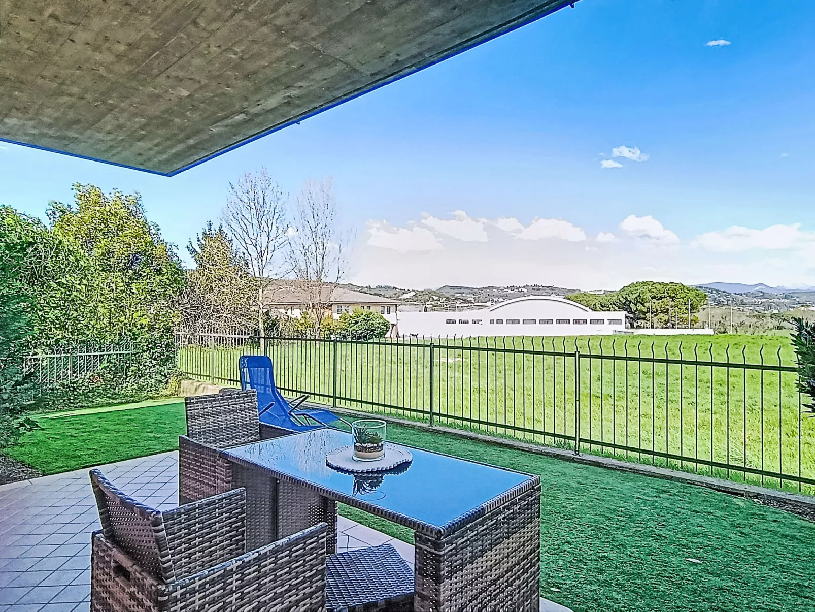 Parma House - Outside