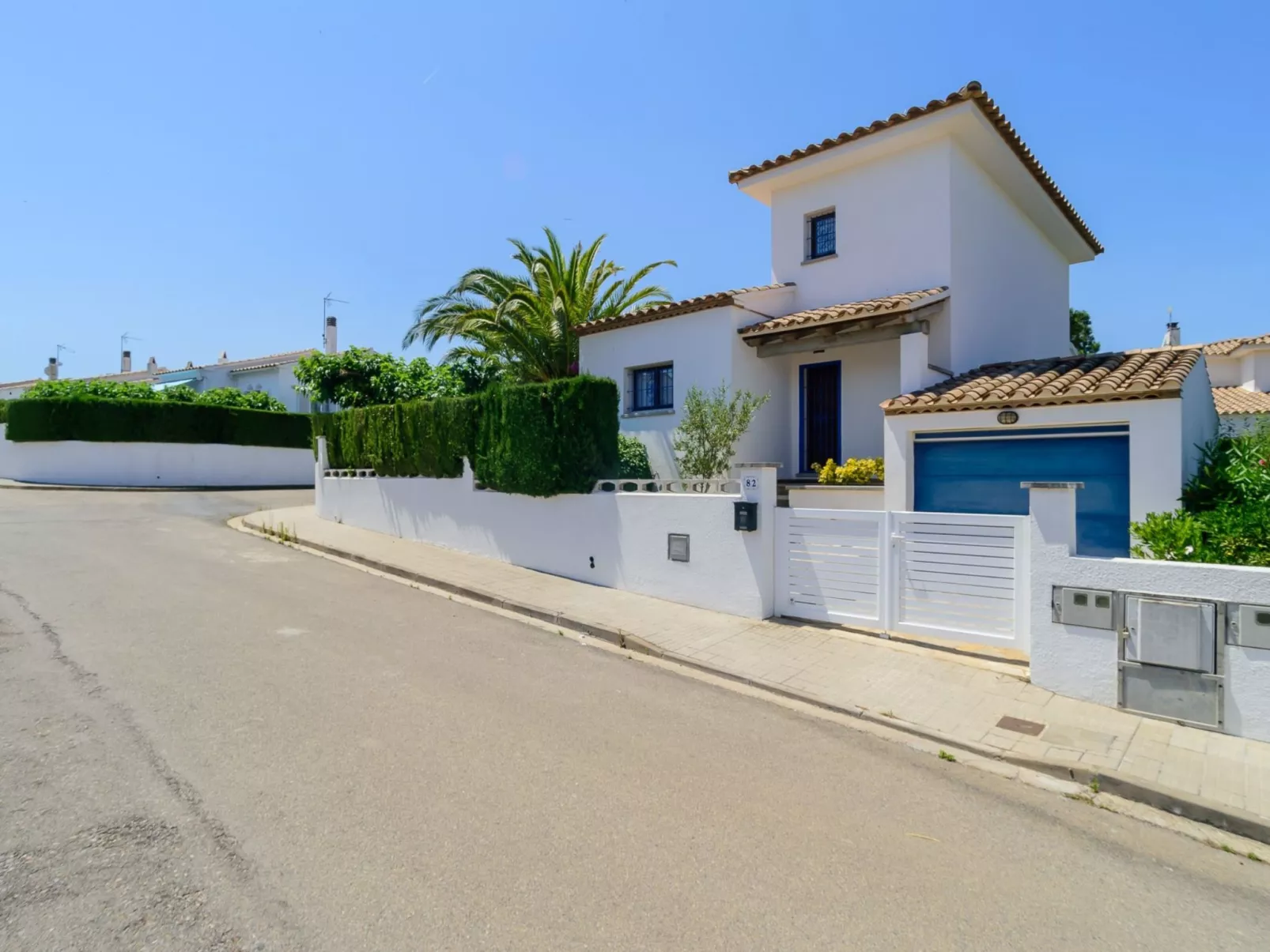 1270836 Briu - Image-tags.info