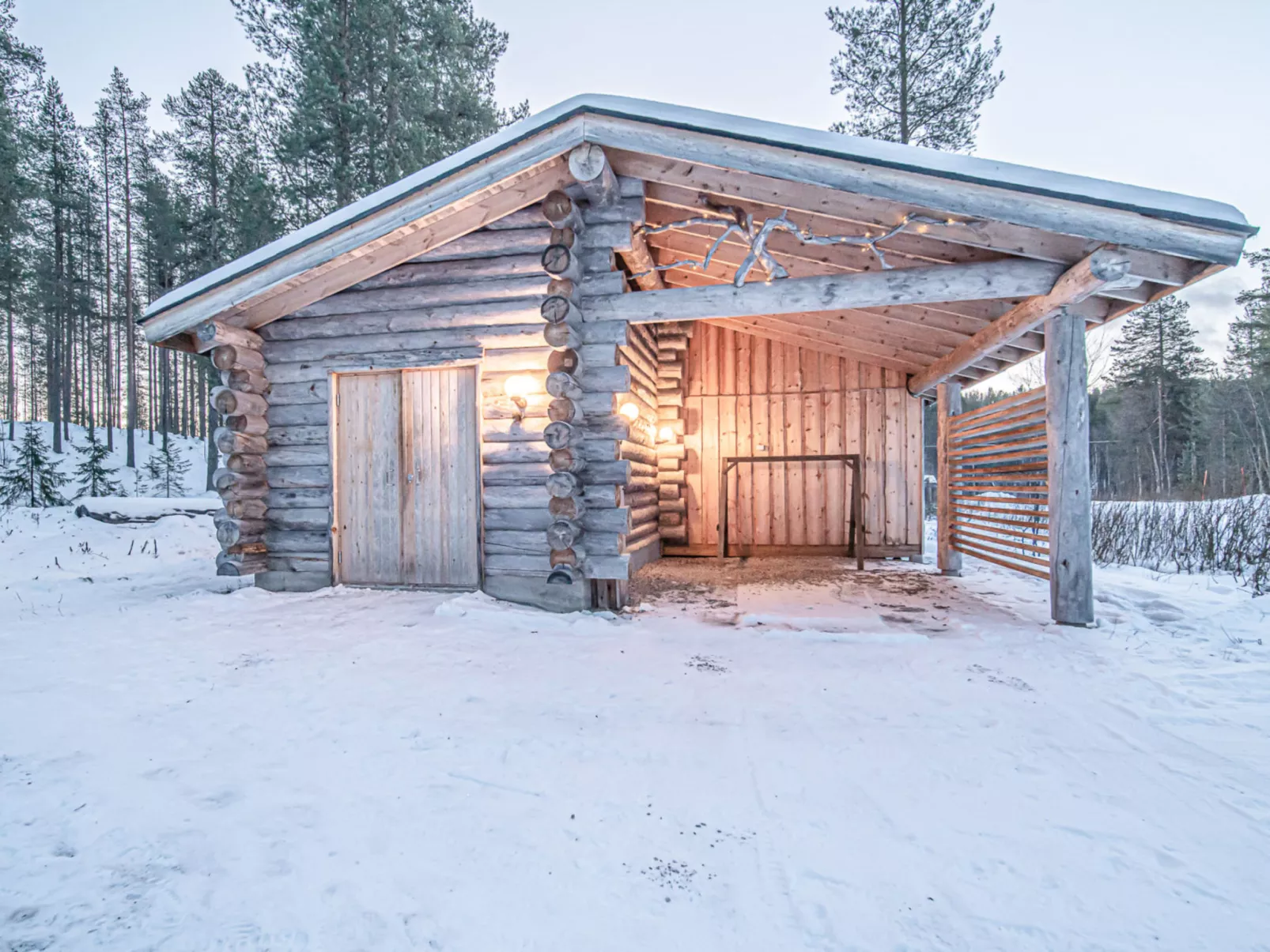 Riekkopolku - Dedans