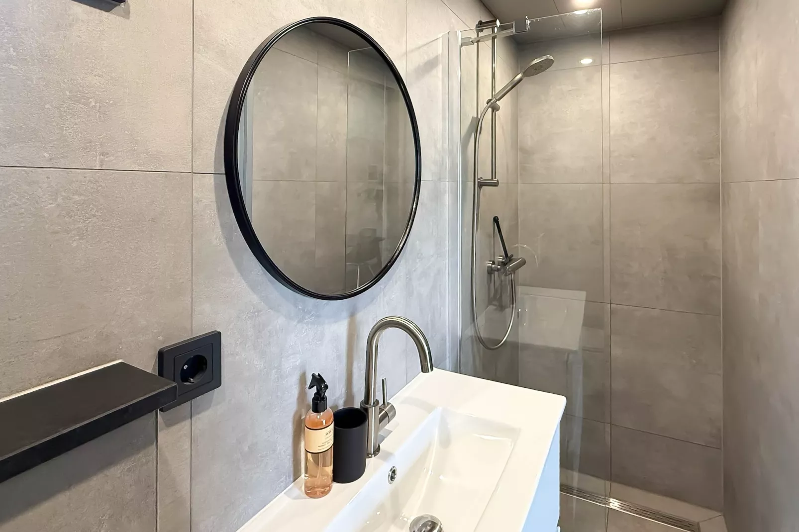 't Boschhuys - Bathroom