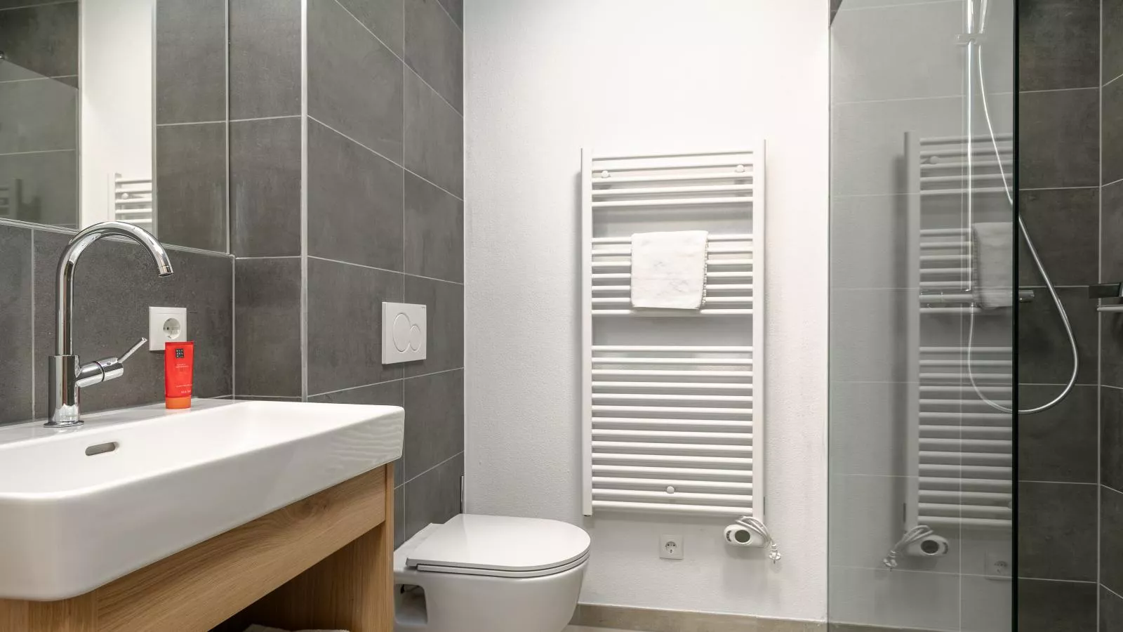 Tauernlodge Eben C1 - Badezimmer