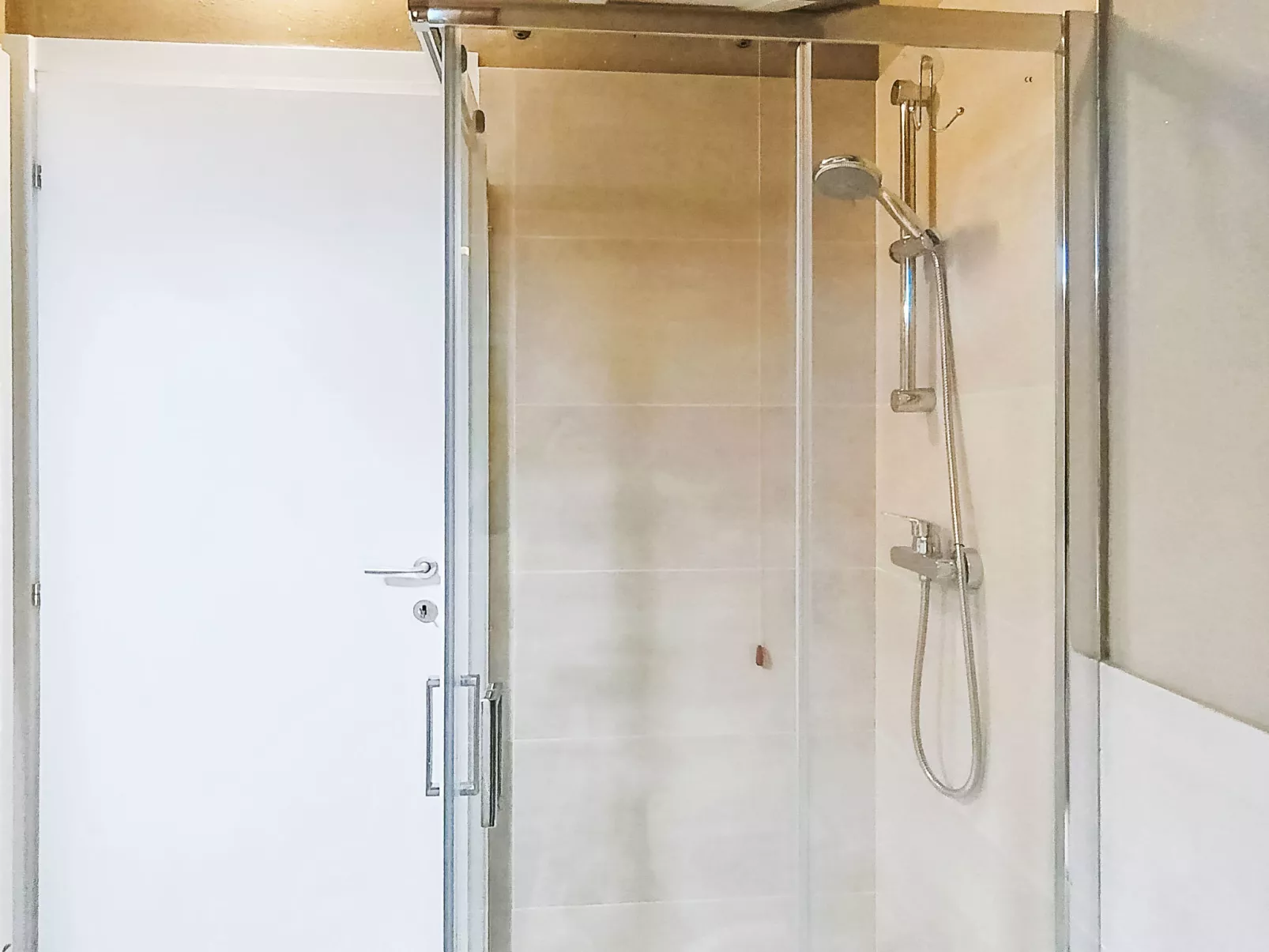 Parma House - Inside