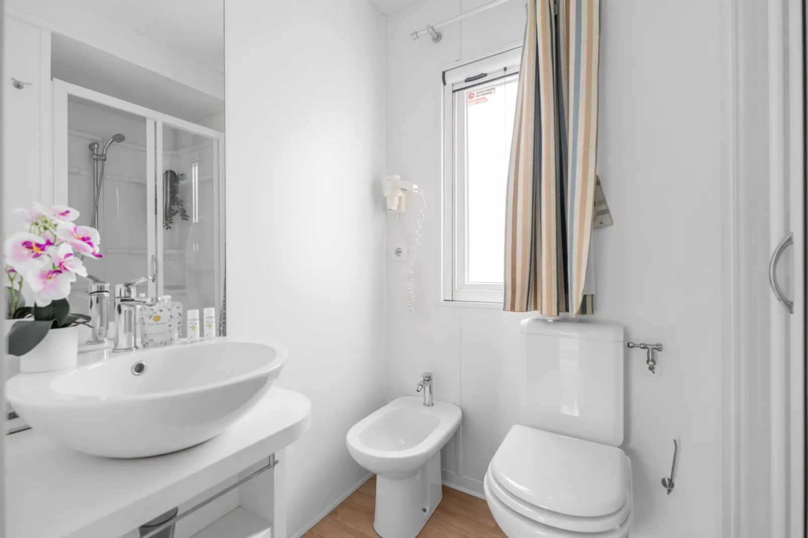 VIGNA SUL MAR FAMILY COLLECTION - LODGE DELUXE - Bathroom