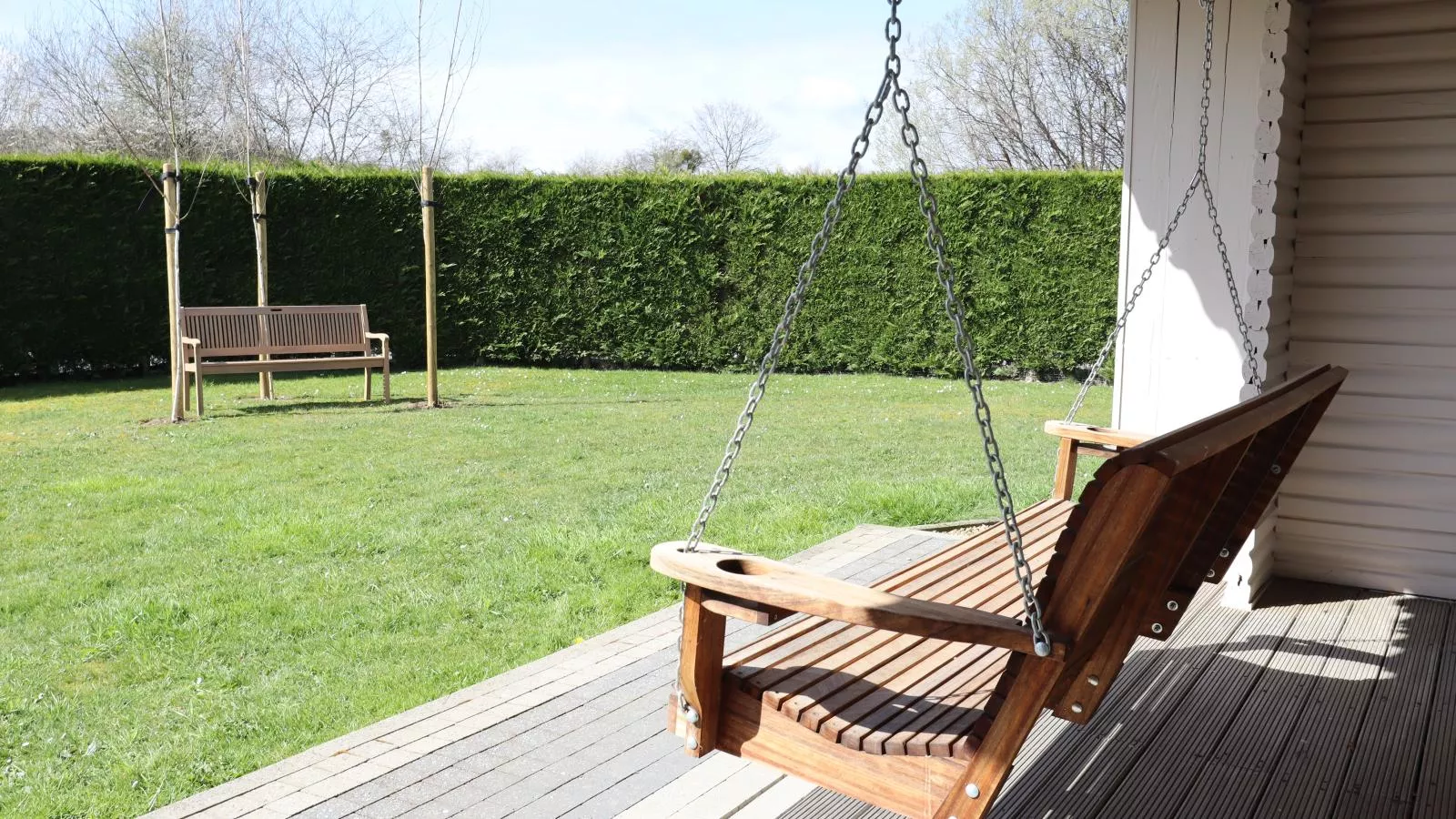 Myrabelle - Gardens in summer