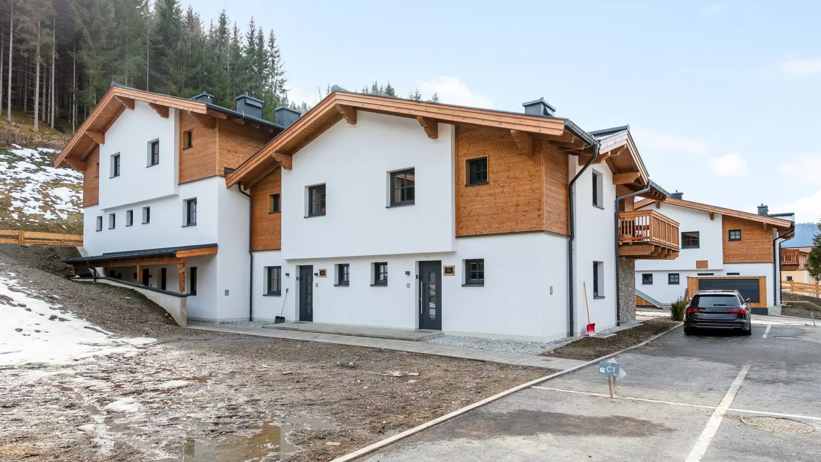 Tauernlodge Eben D1 - Exterior in winter