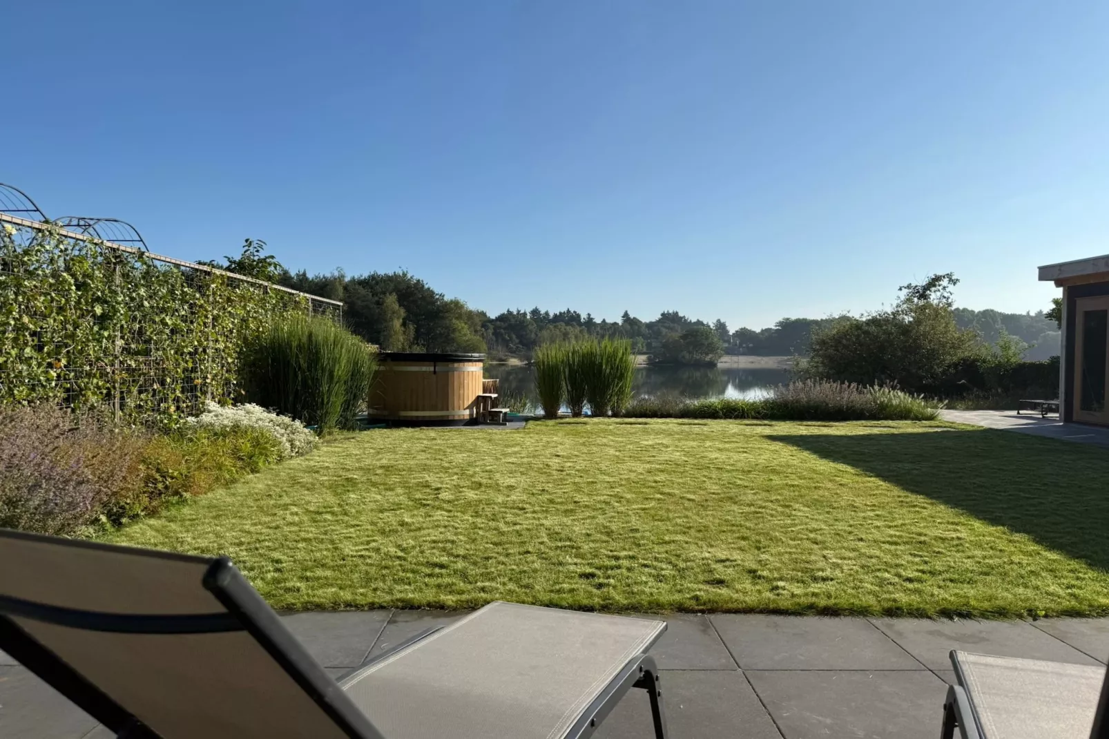 Holiday home Torenvalk - Areas within 1km in summer