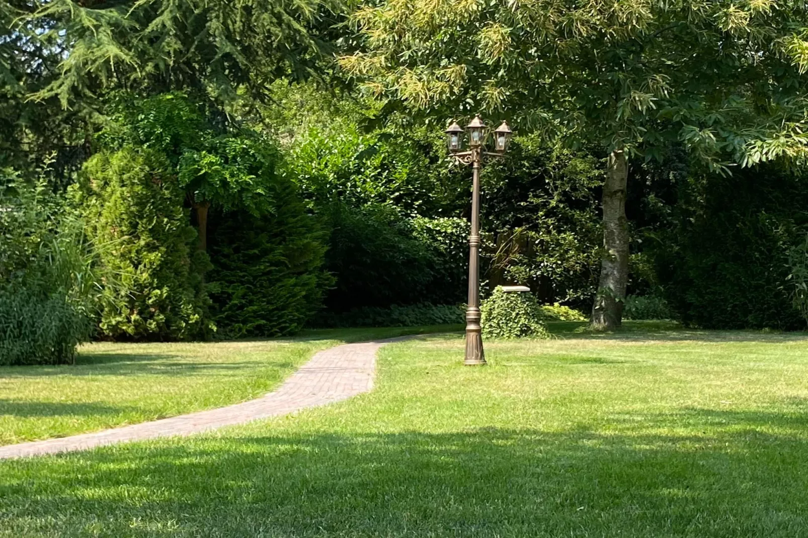 De Groninger Zeeuw - Garten Sommer