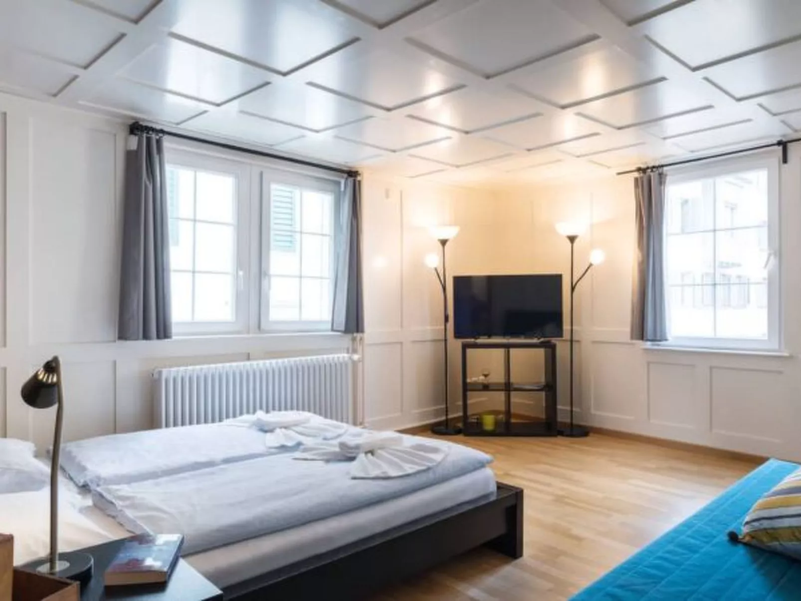 ZG Zeughausgasse IV - HITrental Apartment