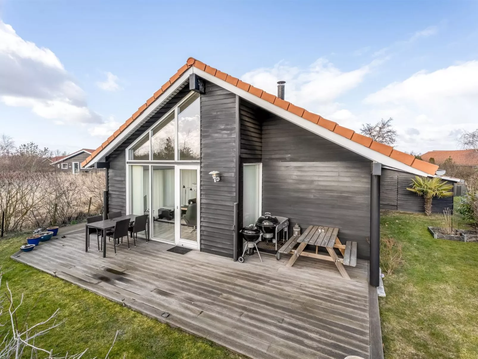 "Safina" - 1km from the sea