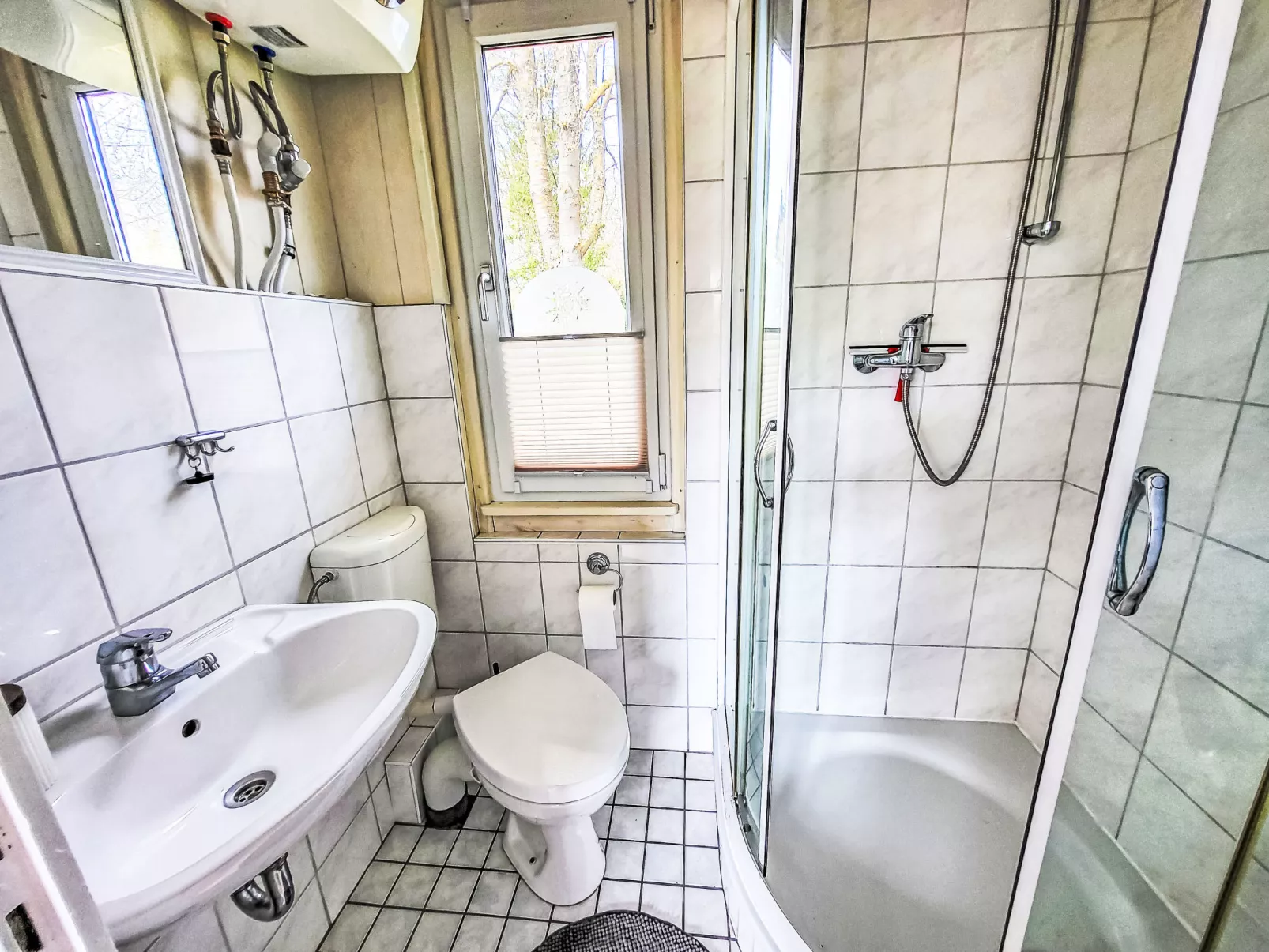 Bungalow 33 - Inside