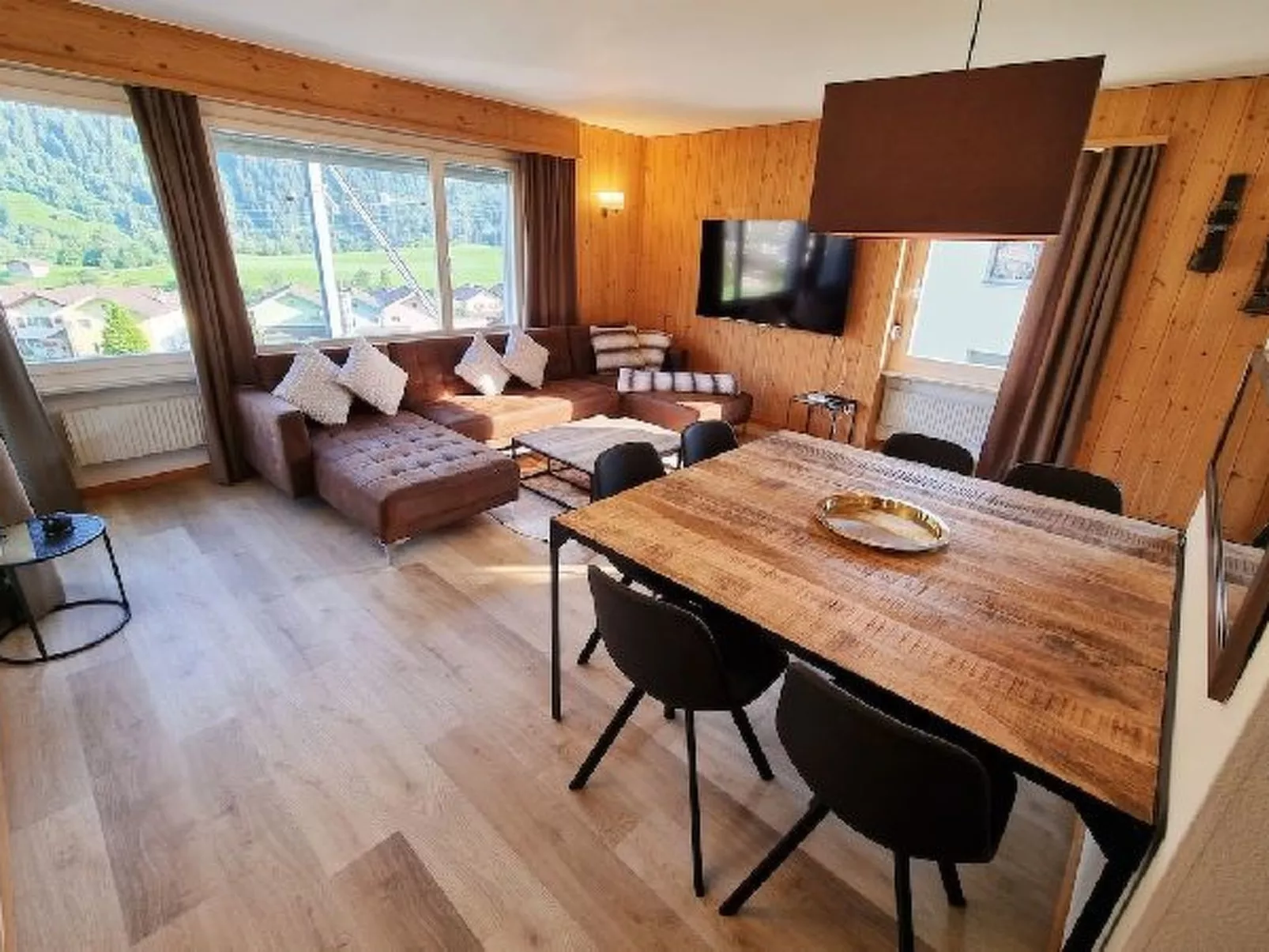 Alpine Retreat & Sauna